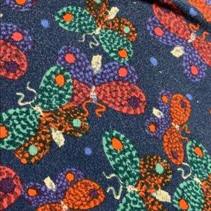 One size lularoe leggings.